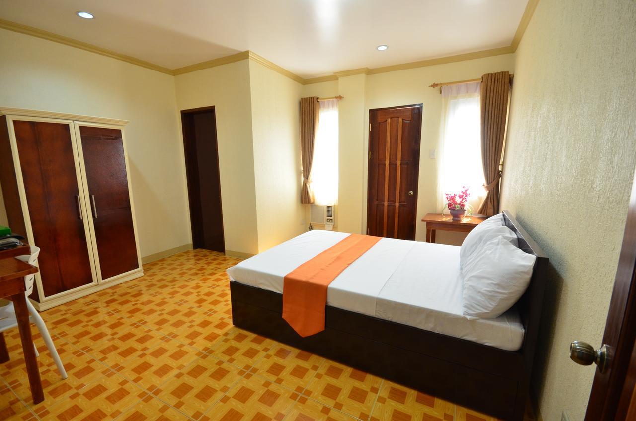 Gilin Pension House Puerto Princesa Ngoại thất bức ảnh
