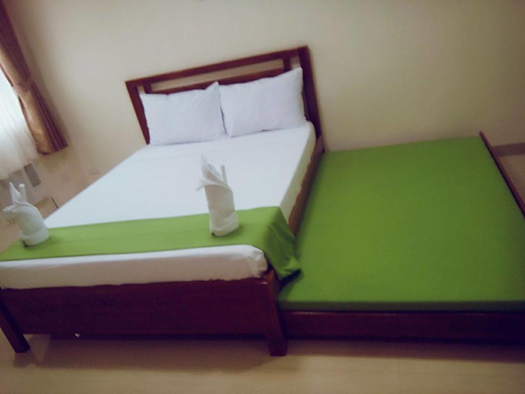 Gilin Pension House Puerto Princesa Ngoại thất bức ảnh